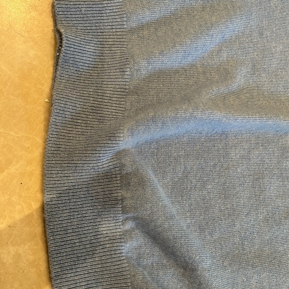 Landsend Men’s Sweater - Picture 4 of 10